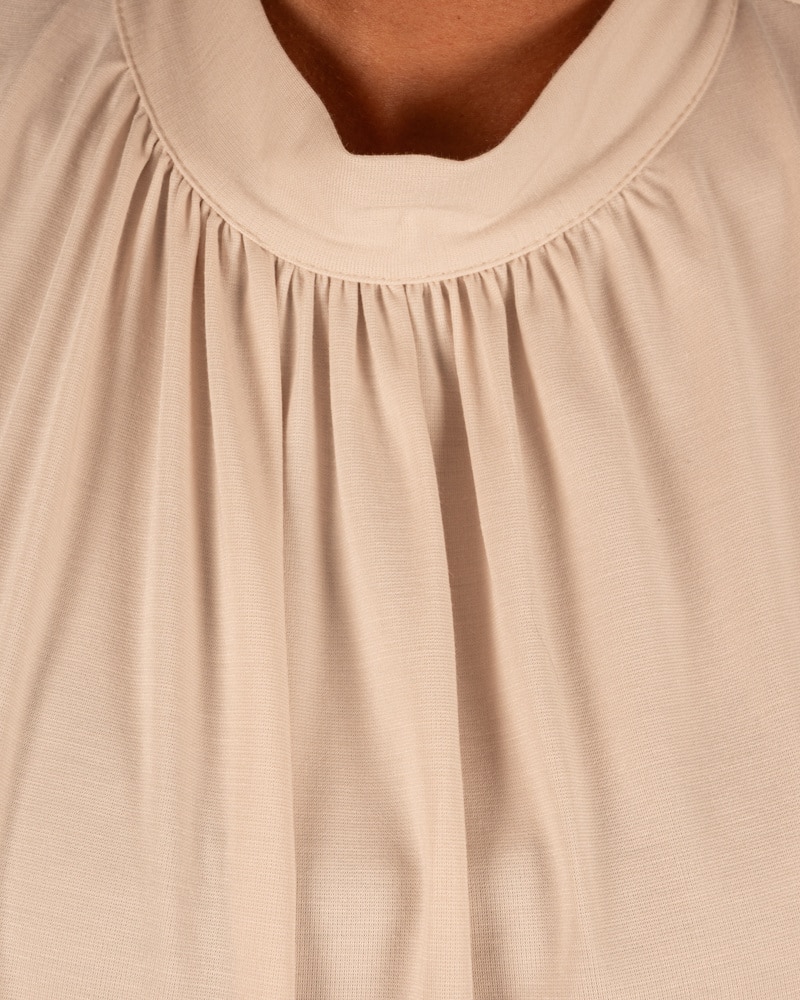 Beige mouwloze top van Mooij - Afbeelding 5