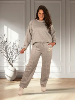 Lichtgrijs joggingpak lange mouw