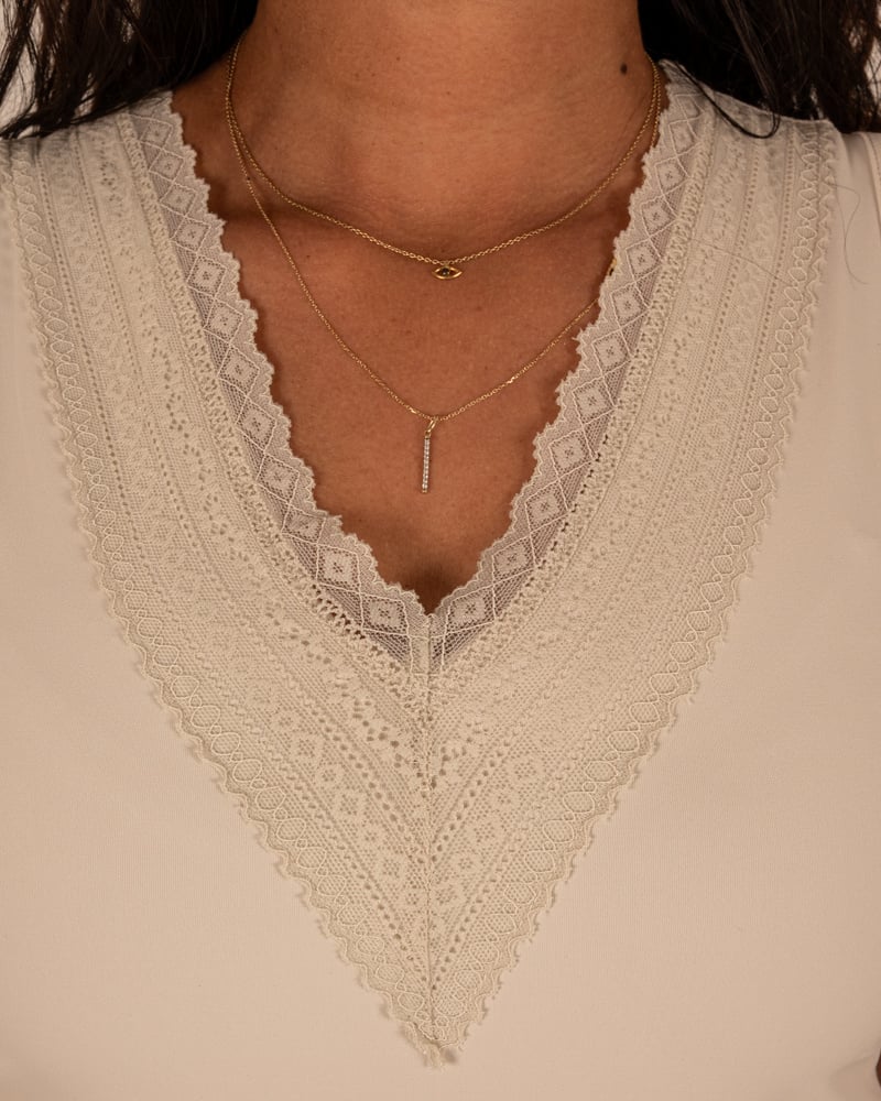 Licht beige travelstof hemdje met brede kant van Mi Piace - Afbeelding 2