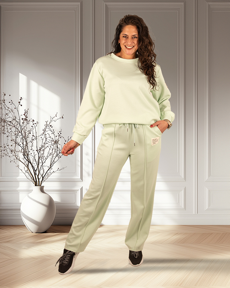 Mintgroen joggingpak met lange mouw van El-Vita