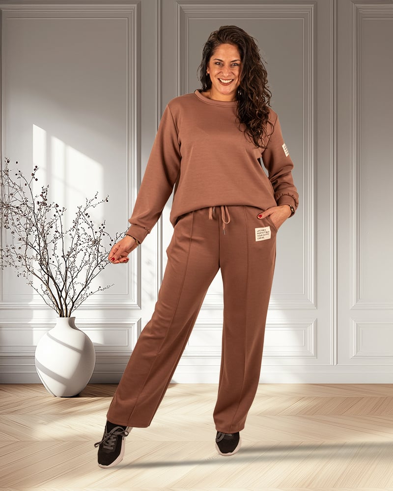 Camel joggingpak met lange mouw van El-Vita