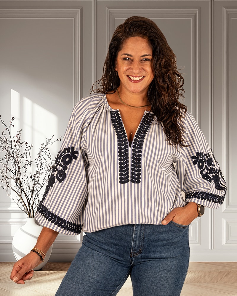 Blauw/ecru gestreepte blouse borduur van Millenium