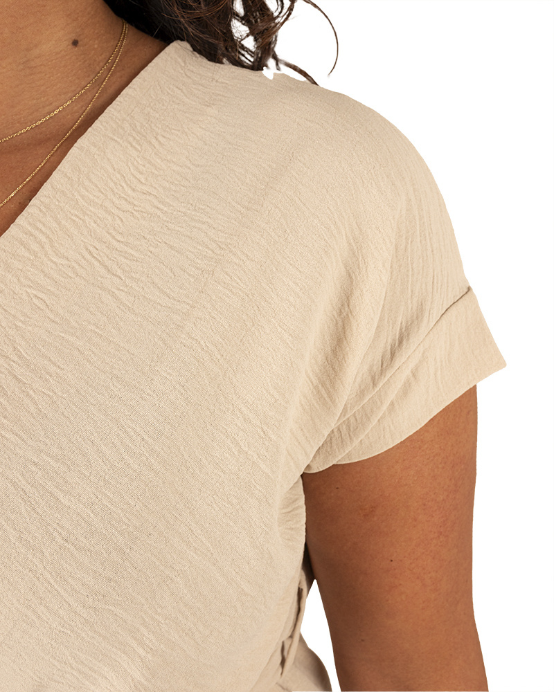 Beige overslag jumpsuit  van Azzurro - Afbeelding 5