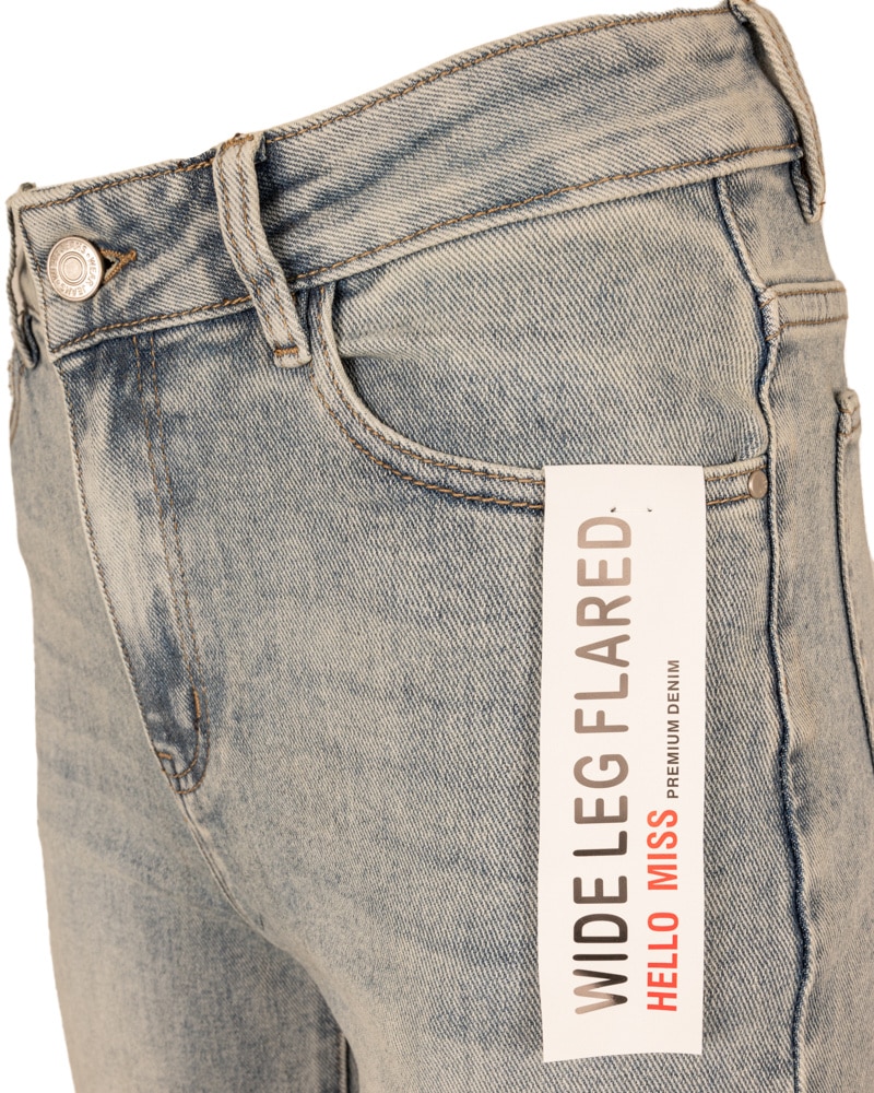 Light blue wide leg flared  jeans van Hello Miss - Afbeelding 9