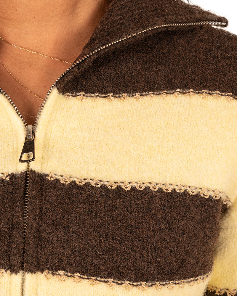 Bruin/geel  gestreept vest van Flamant Rose - Afbeelding 4