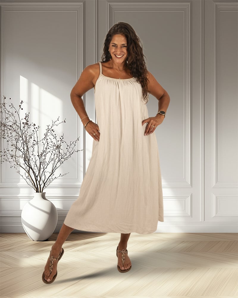 Beige jurkje gevlochten van Gemma Ricceri