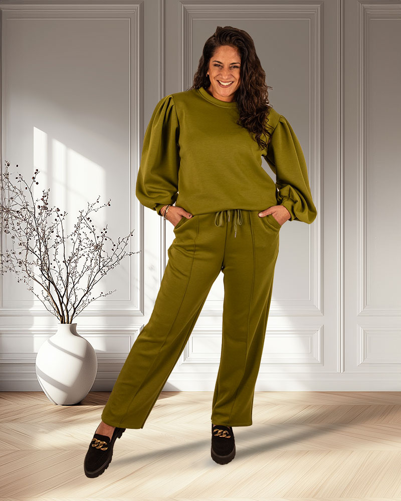 Olijfgroen joggingpak met pofmouw van El-Vita - Afbeelding 3
