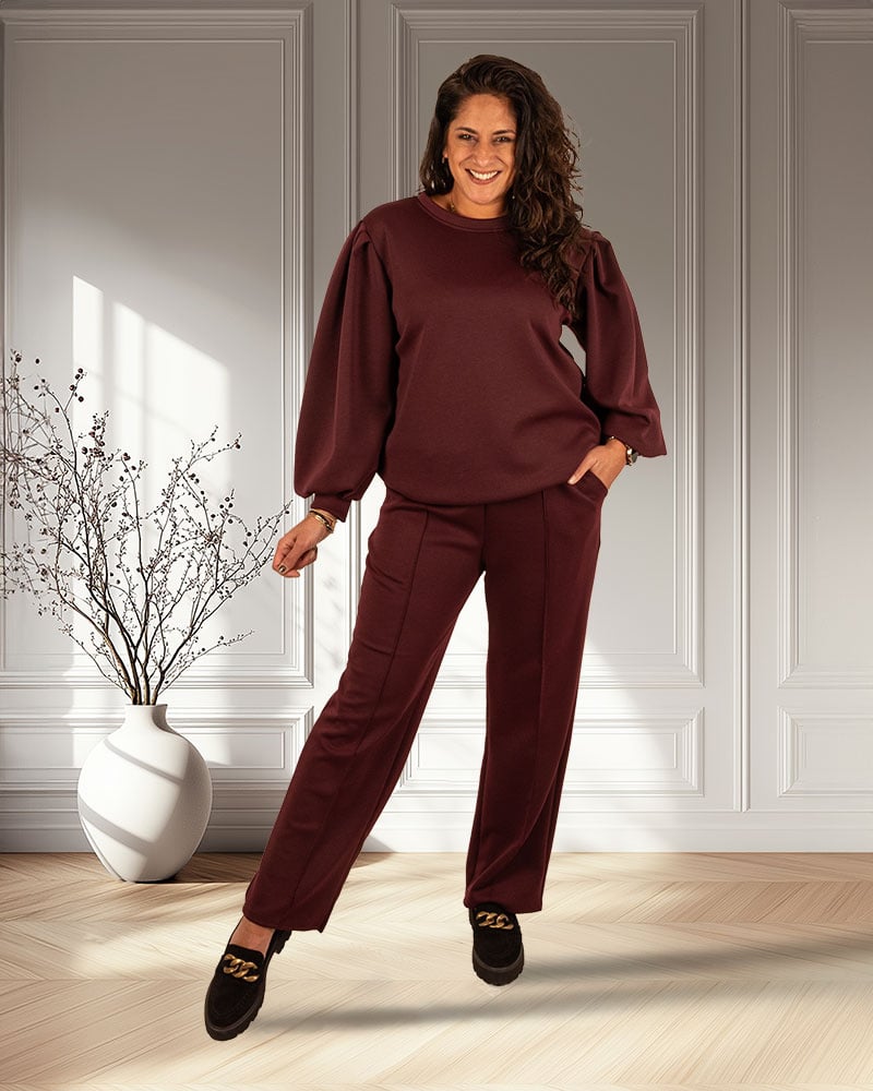 Bordeaux joggingpak met pofmouw van El-Vita