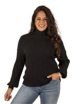 Zwarte trui met kabels van Nami