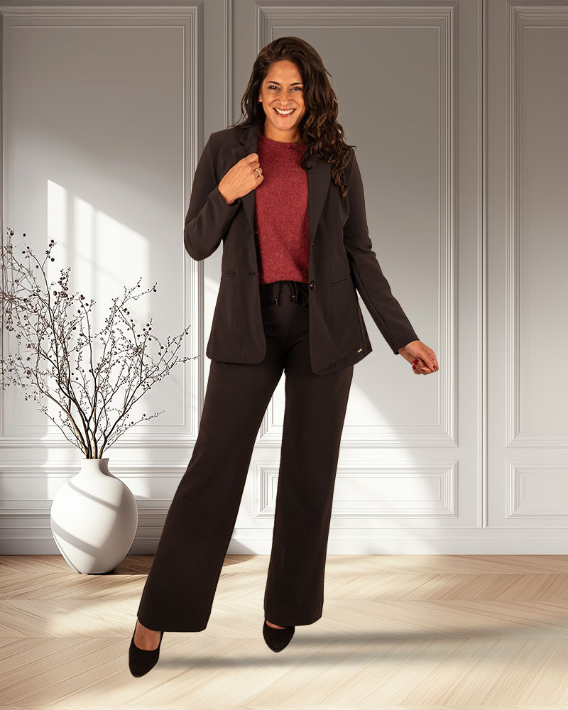 Zwarte travelstof pantalon bonded met rechte pijp van Mi Piace