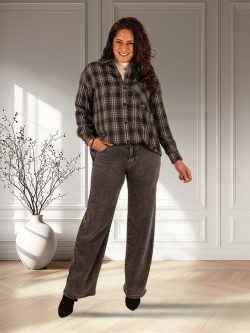 Dark grey wide leg jeans van Hello Miss