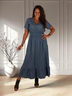 Donkerblauwe overslagjurk van El-Vita