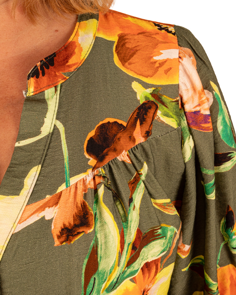 Groene blouse bloemenprint van Gemma Ricceri - Afbeelding 4