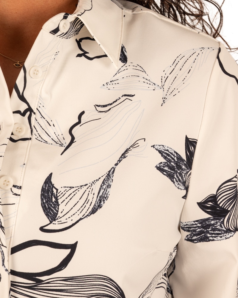 Off white/dark flower print travelstof blouse korte mouw van Mi Piace - Afbeelding 5