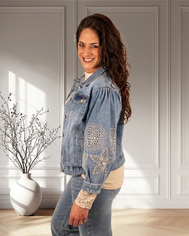 Jeans jasje met opengewerkte mouwen - Afbeelding 3