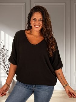 Zwarte trui vleermuismouw van Triple Nine