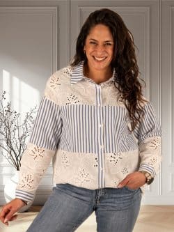 Wit/blauw streep/kant blouse van Lamiar