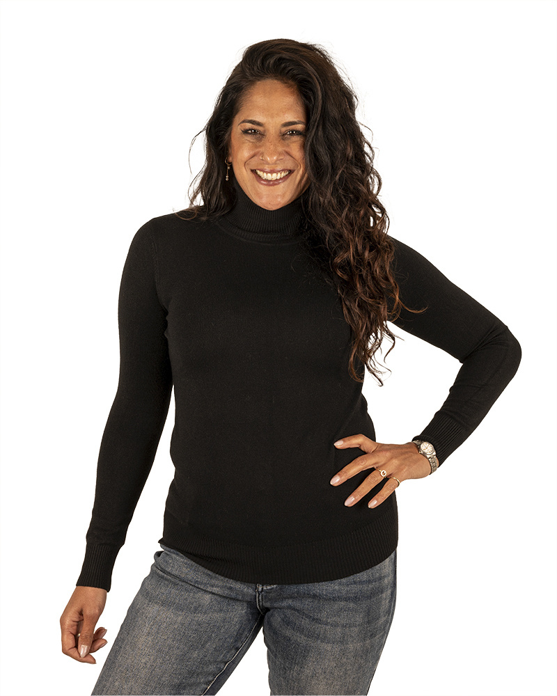 Zwarte fijngebreide trui met col van CC Fashion