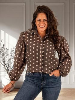 Donkerbruine blouse dots met pofmouw van Vera Jo