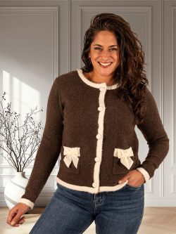 Donkerbruin vest met strikjes van Flamant Rose