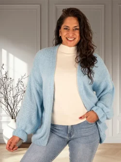 Lichtblauw gebreid vest van Gemma Ricceri