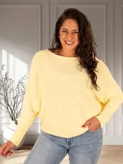 Lichtgele trui met vleermuismouw van Gemma Ricceri