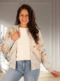 Lichtblauw flowerprint bomberjack met strass van Lamiar