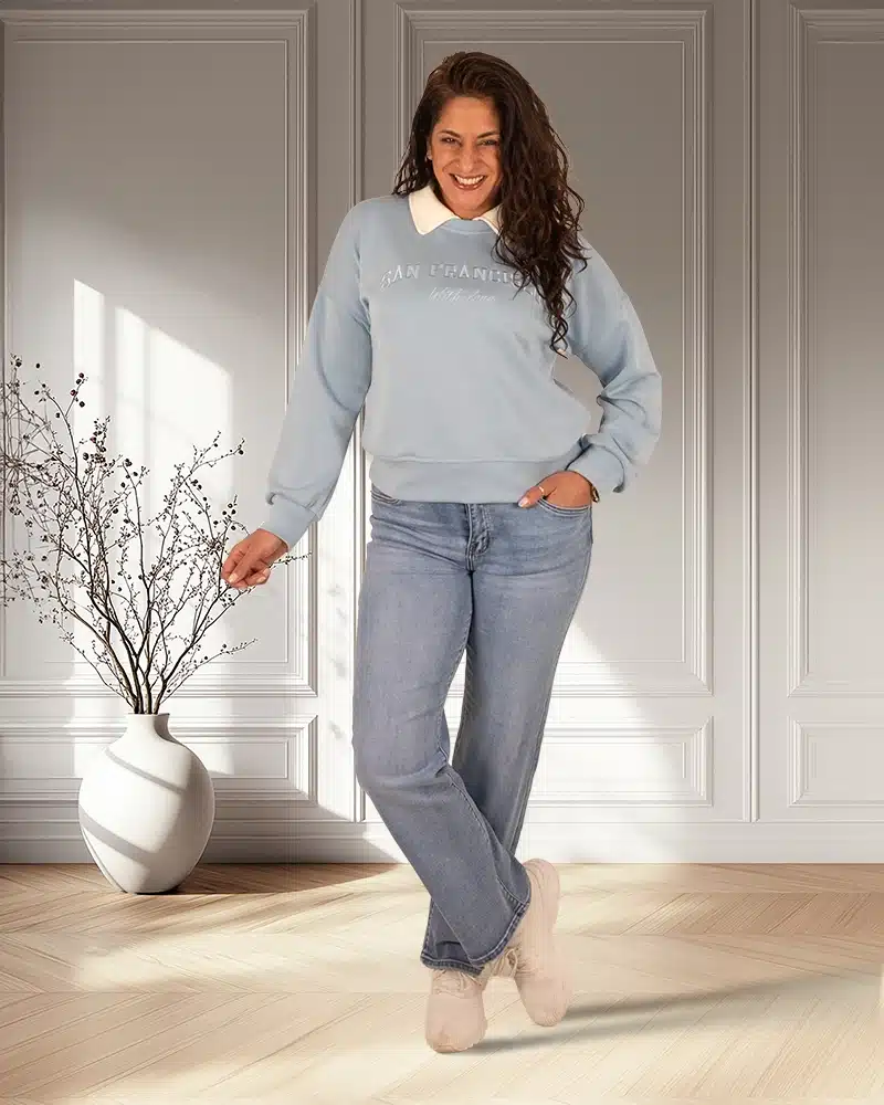 Lichtblauwe sweater "San Francisco" met kraagje van Gemma Ricceri - Afbeelding 2