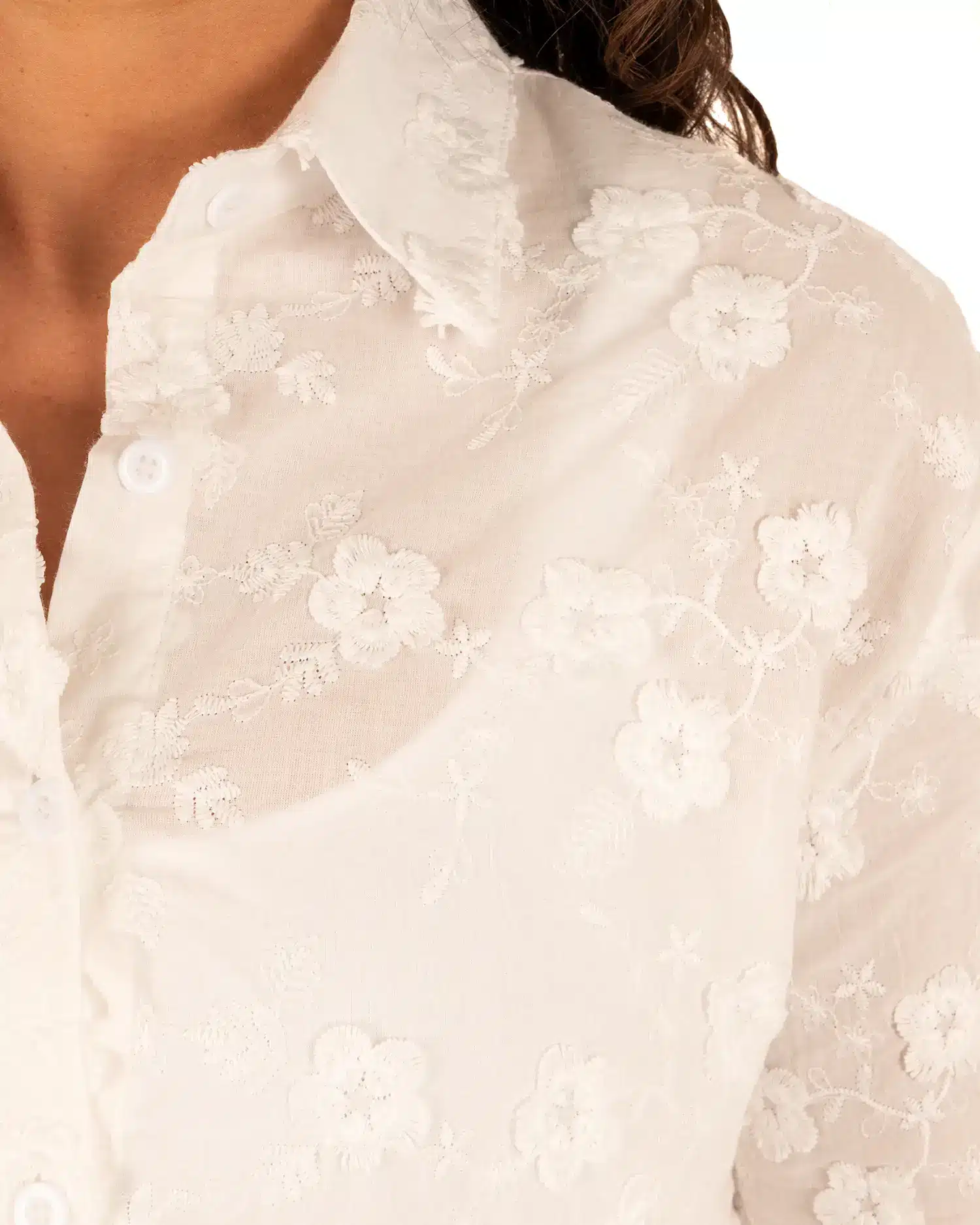 Witte blouse bloemen van By Clara - Afbeelding 4