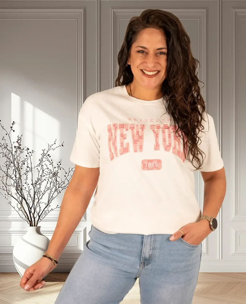 Off-white shirt roze "New York" print van Moocci