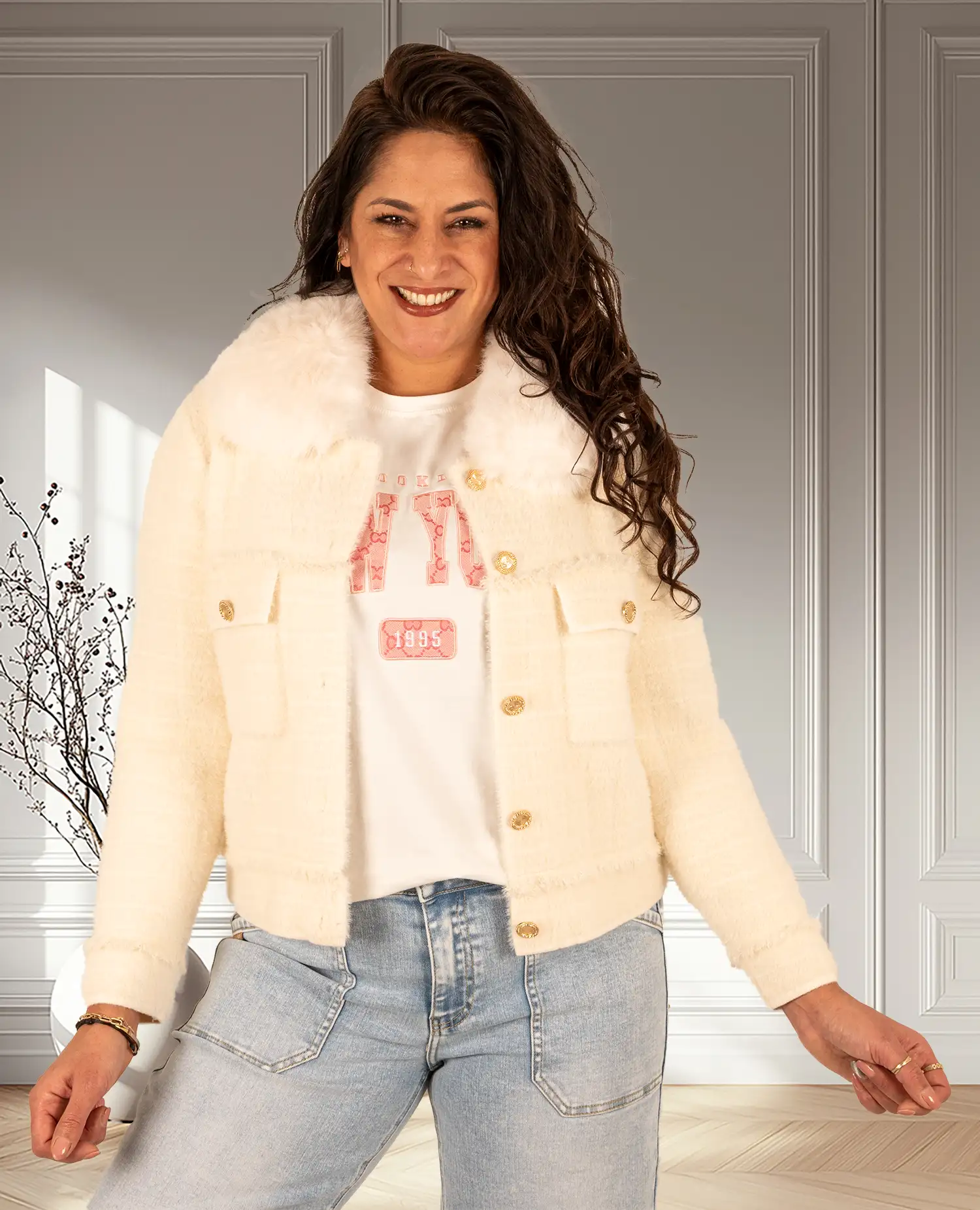 Lichtbeige zacht jasje van Azaka - Afbeelding 2