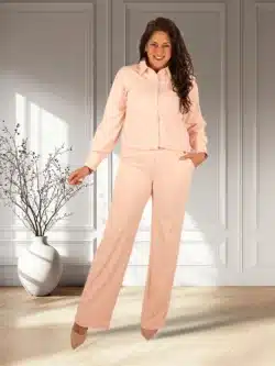 Poeder roze travelstof pantalon van Triple Nine