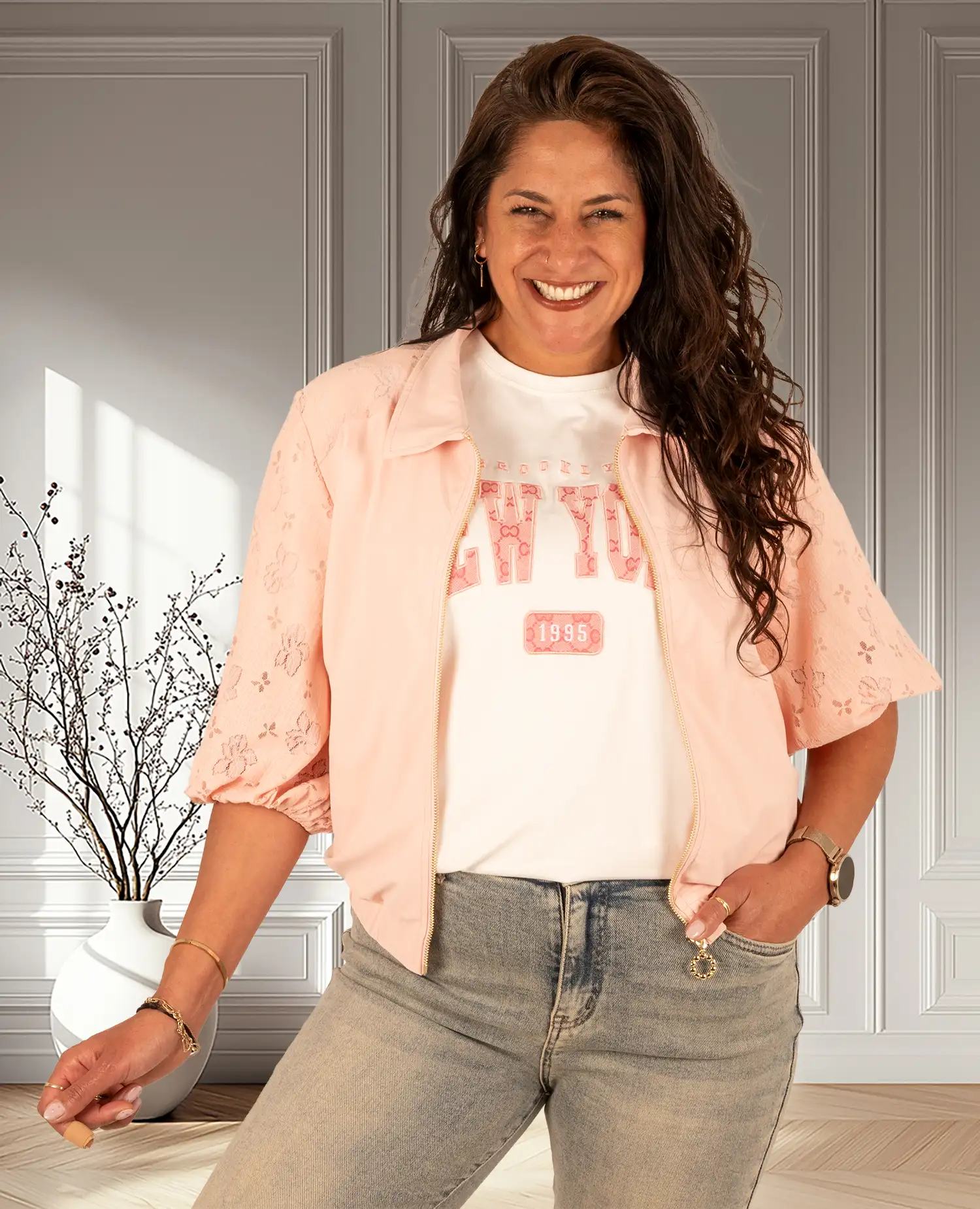 Poeder roze bomberjack kant van Triple Nine