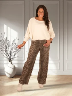 Panterprint full dad fit jeans van Hello Miss