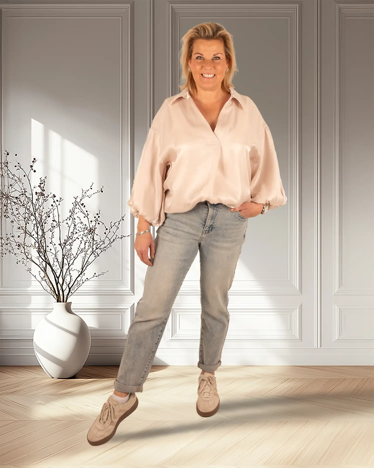 Beige glanzende blouse van Barcode - Afbeelding 2