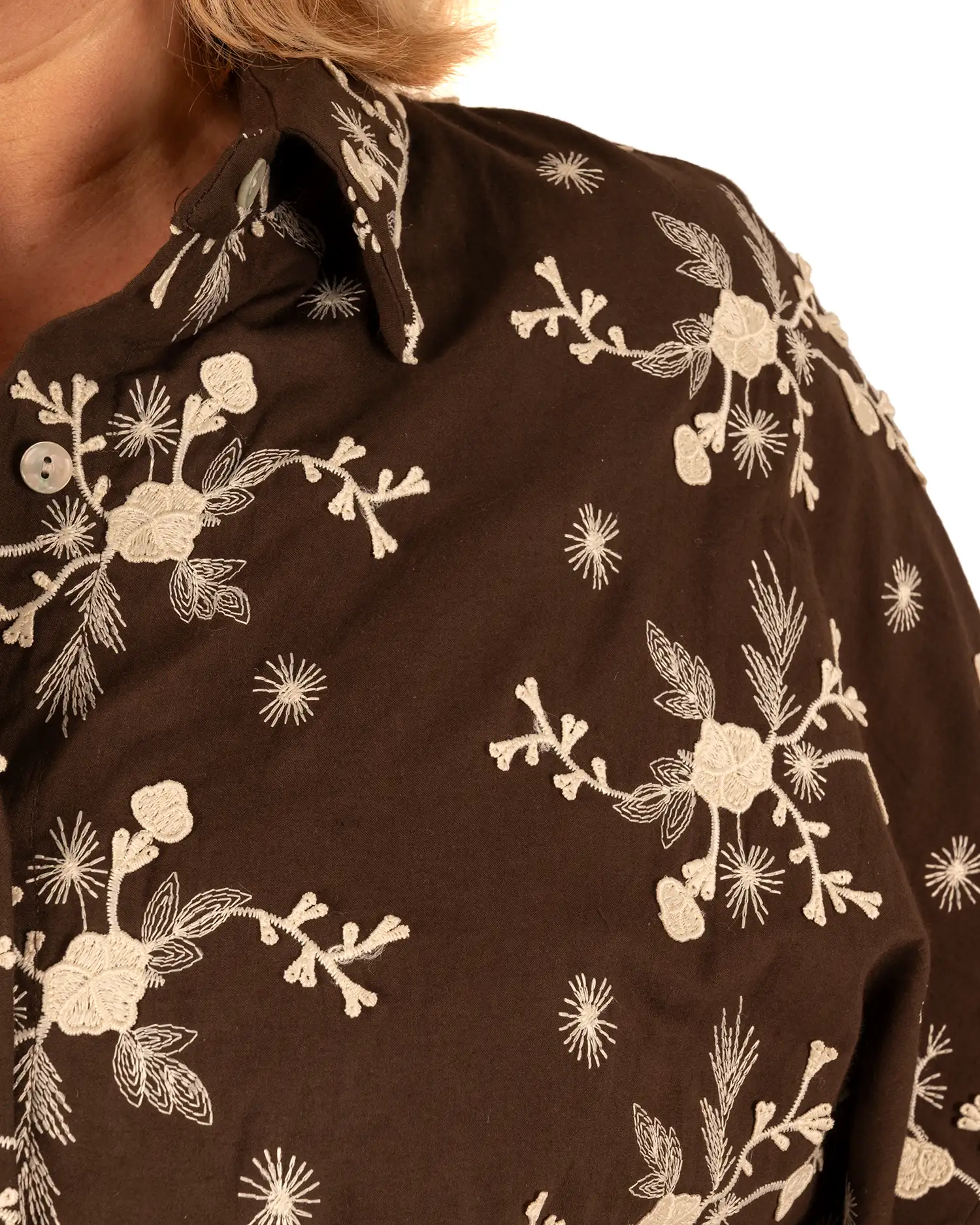 Donkerbruine blouse met ecru borduur van El-Vita - Afbeelding 4