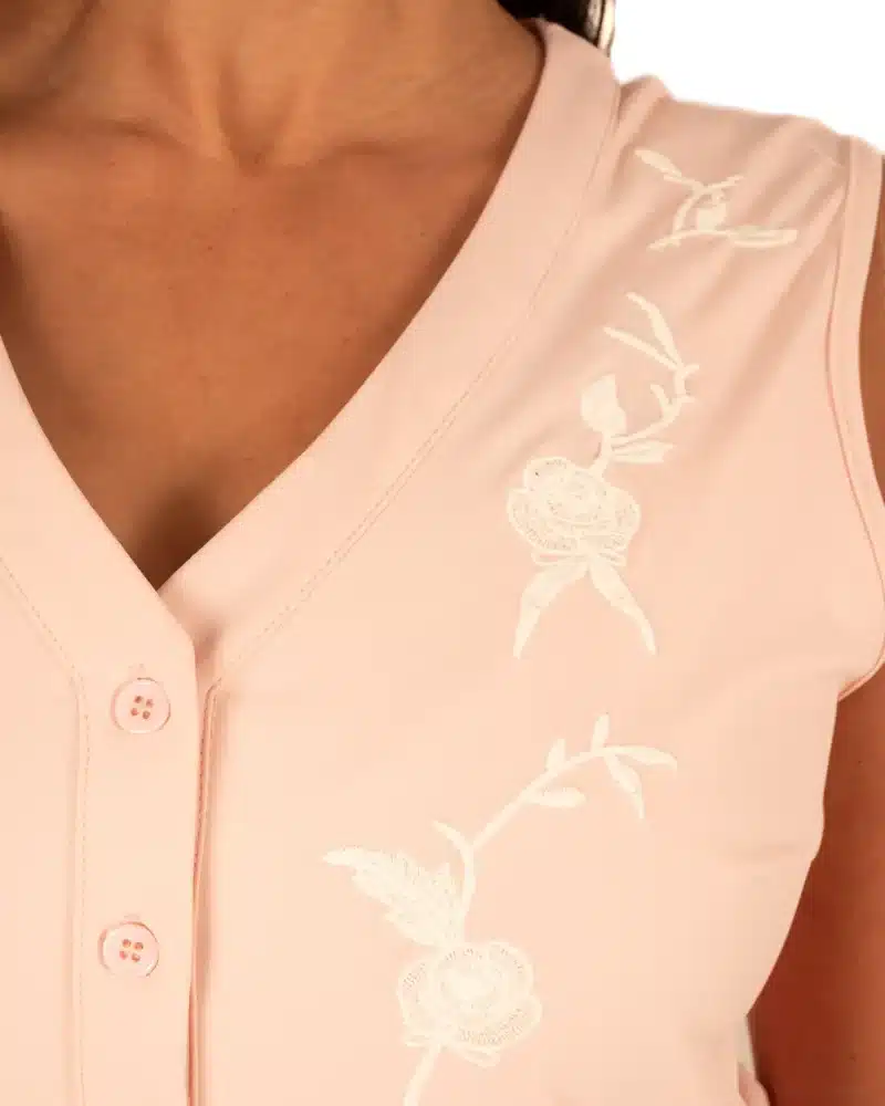 Poeder roze mouwloze travelstof blouse/gilet borduur van Triple Nine - Afbeelding 4