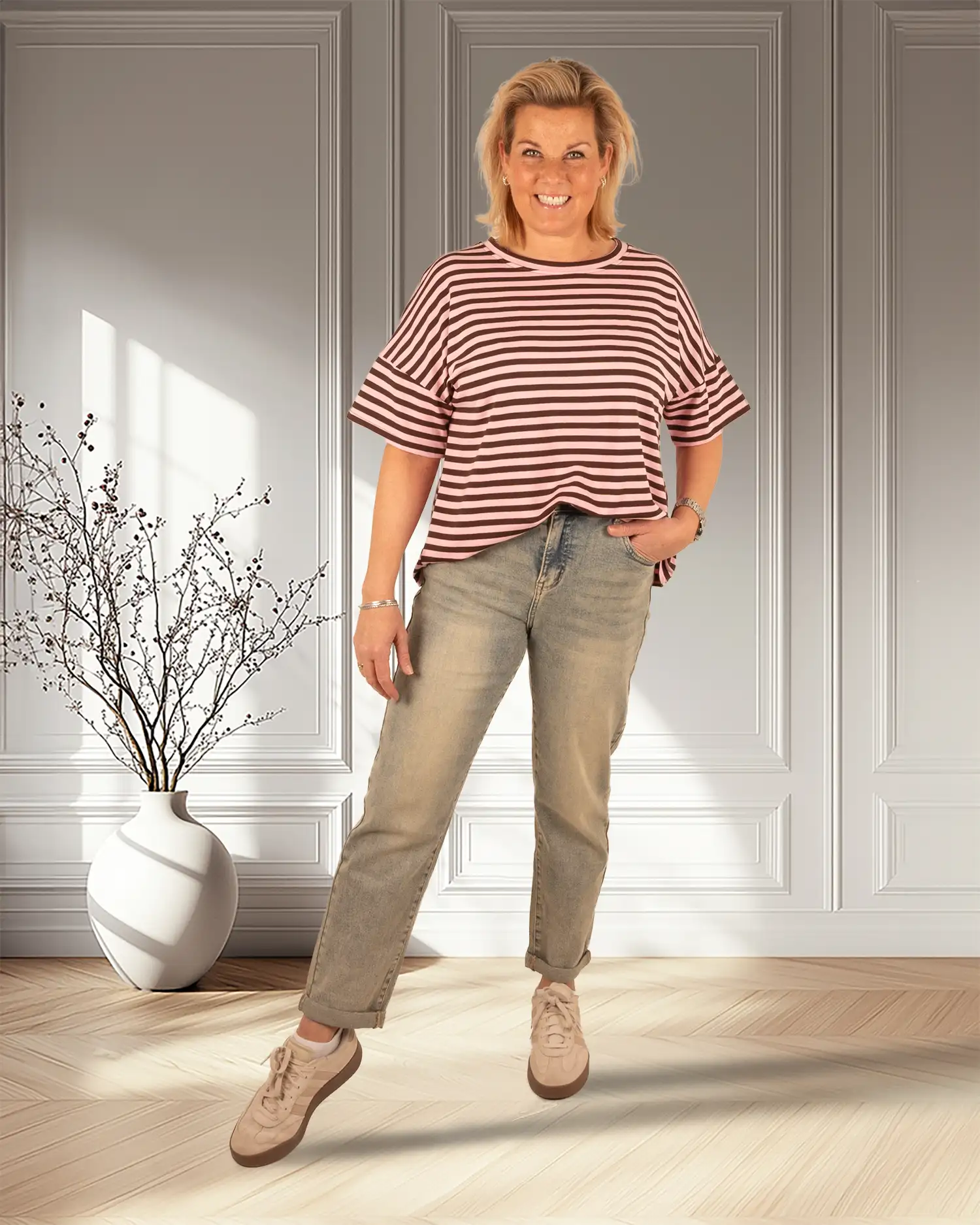 Donkerbruin/roze gestreept sweatshirt korte mouw - Afbeelding 2