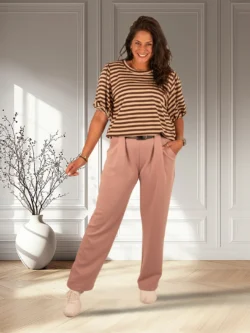 Oudroze jogpantalon met riem van El-Vita