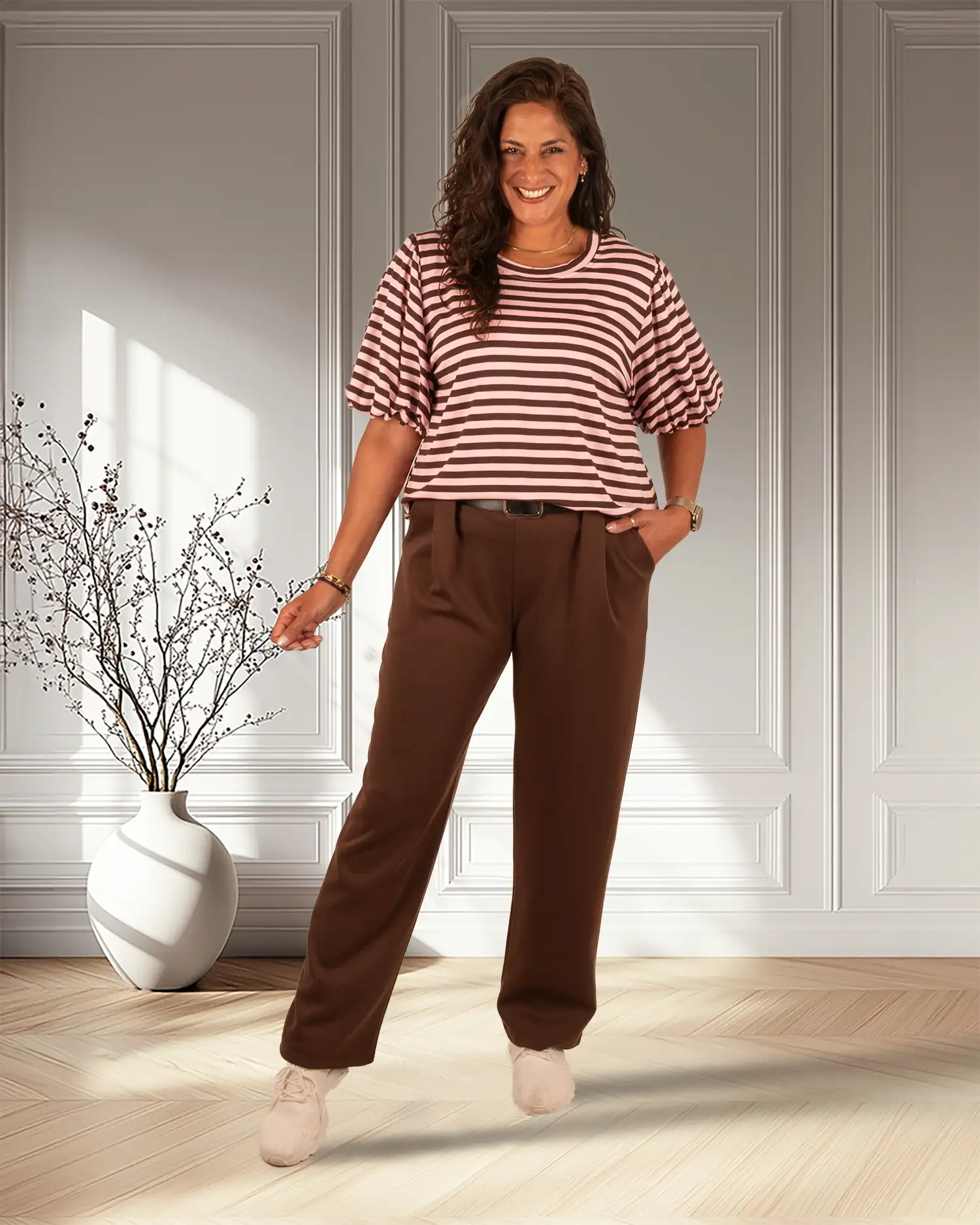 Donkerbruine jogpantalon met riem van El-Vita