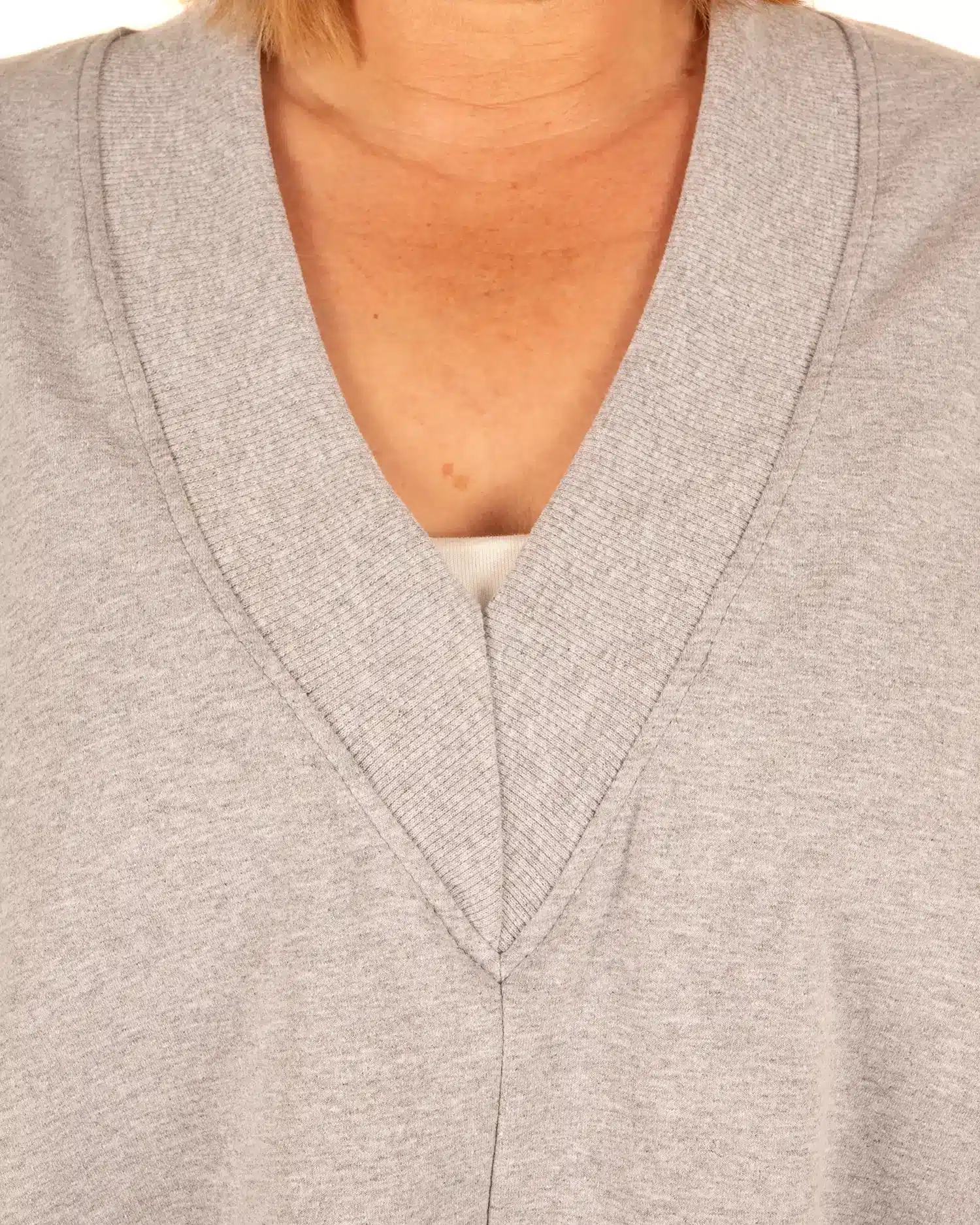 Lichtgrijze ballontop van Chastar - Afbeelding 4