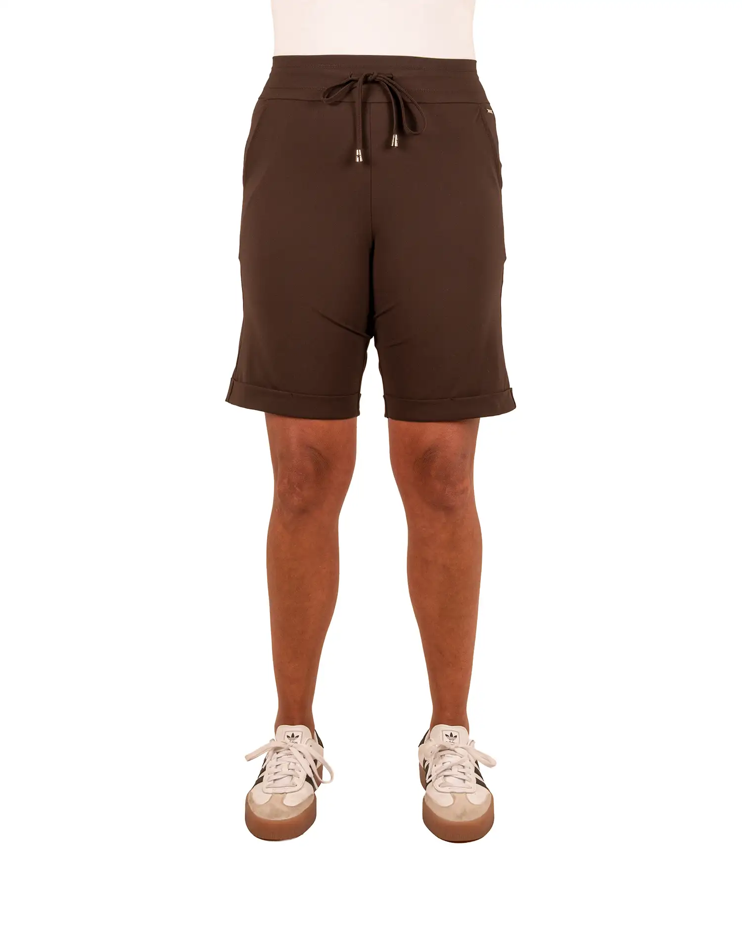 Donkerbruine travelstof short van Mi Piace - Afbeelding 4