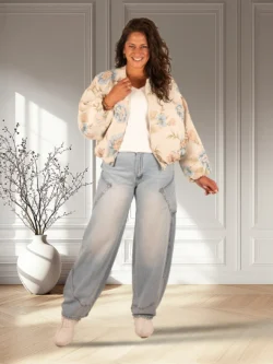 Light blue balloon jeans van Laulia