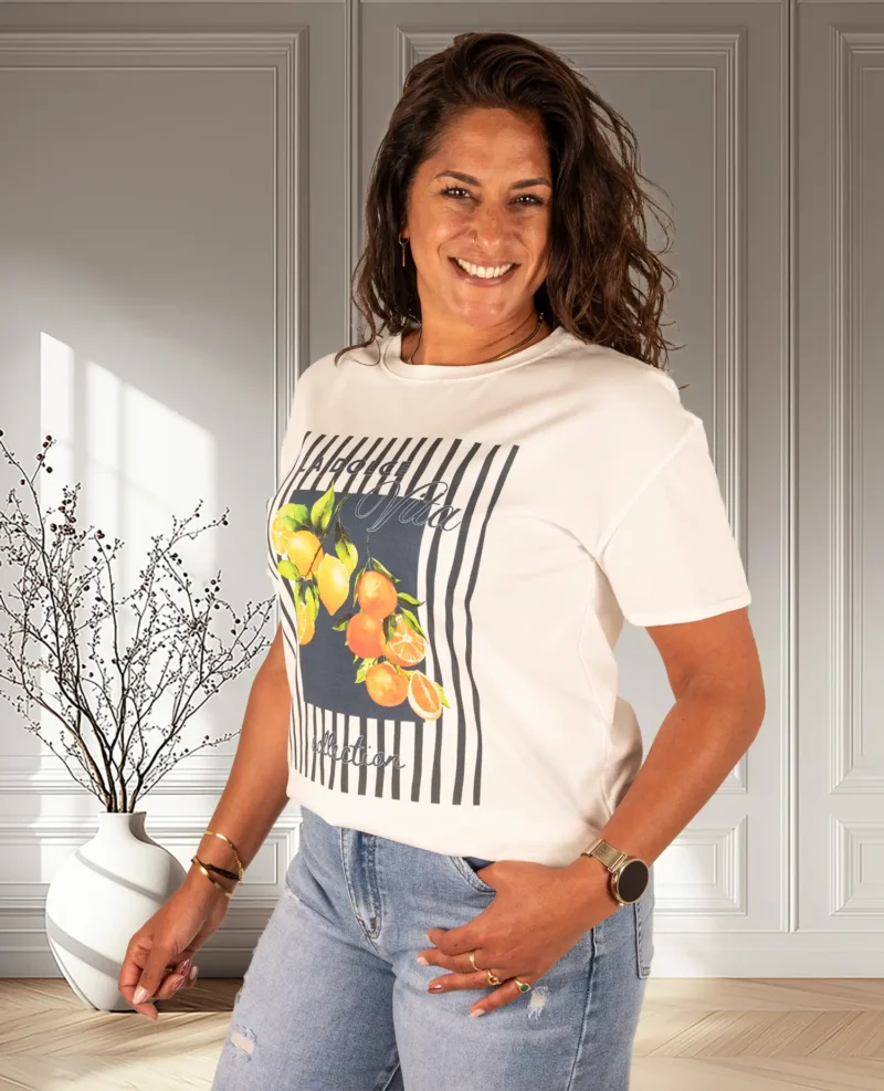 Off-white shirt fruit blauw van Gemma Ricceri - Afbeelding 3