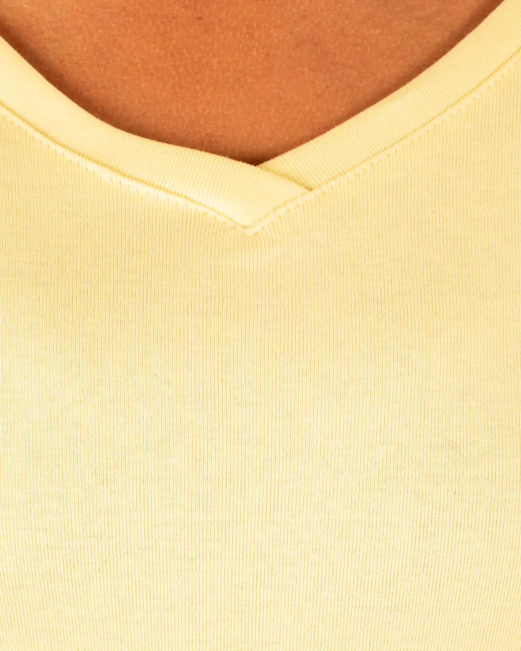 Geel basis shirt V-hals van Gemma Ricceri - Afbeelding 5