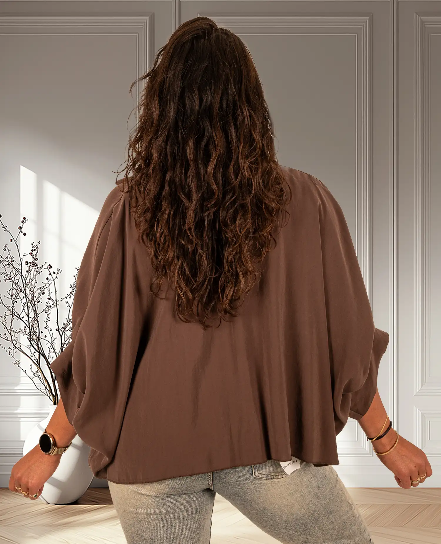 Donkerbruine blouse met knoop van El-Vita - Afbeelding 4