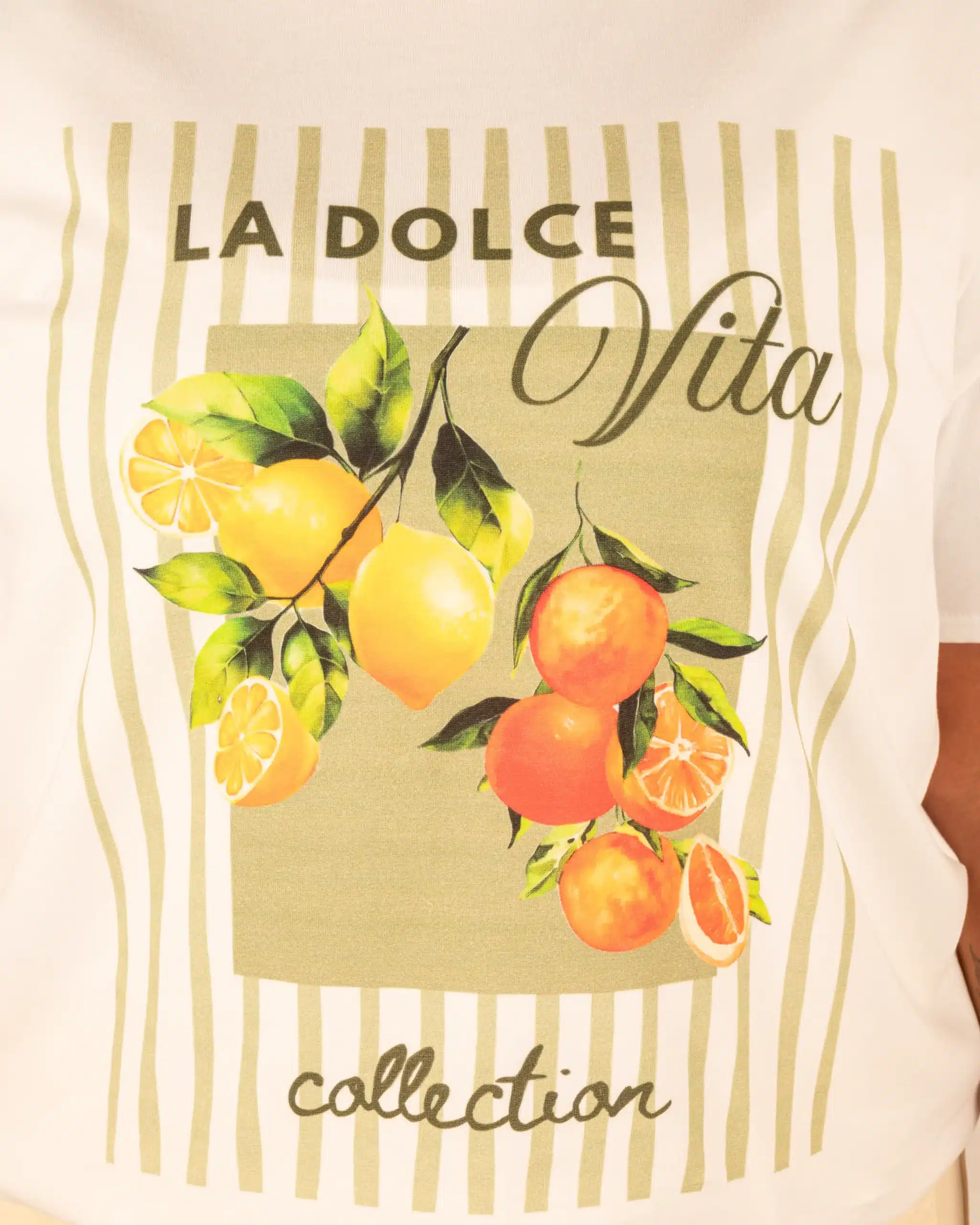 Off-white shirt fruit groen van Gemma Ricceri - Afbeelding 4