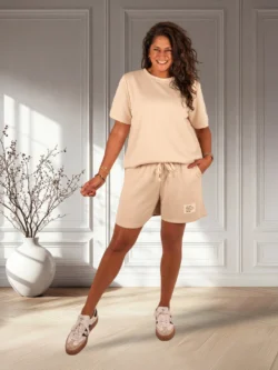 Beige joggingpak kort van El-Vita