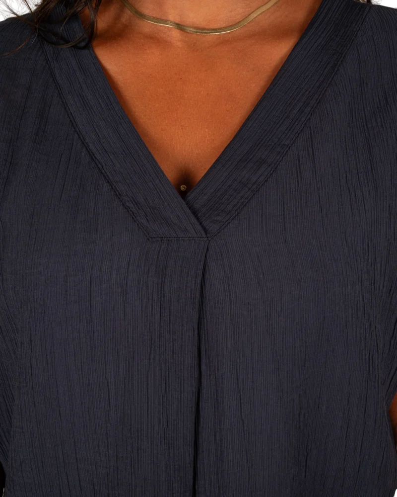 Donkerblauw crinckle shirt van Gemma Ricceri - Afbeelding 5