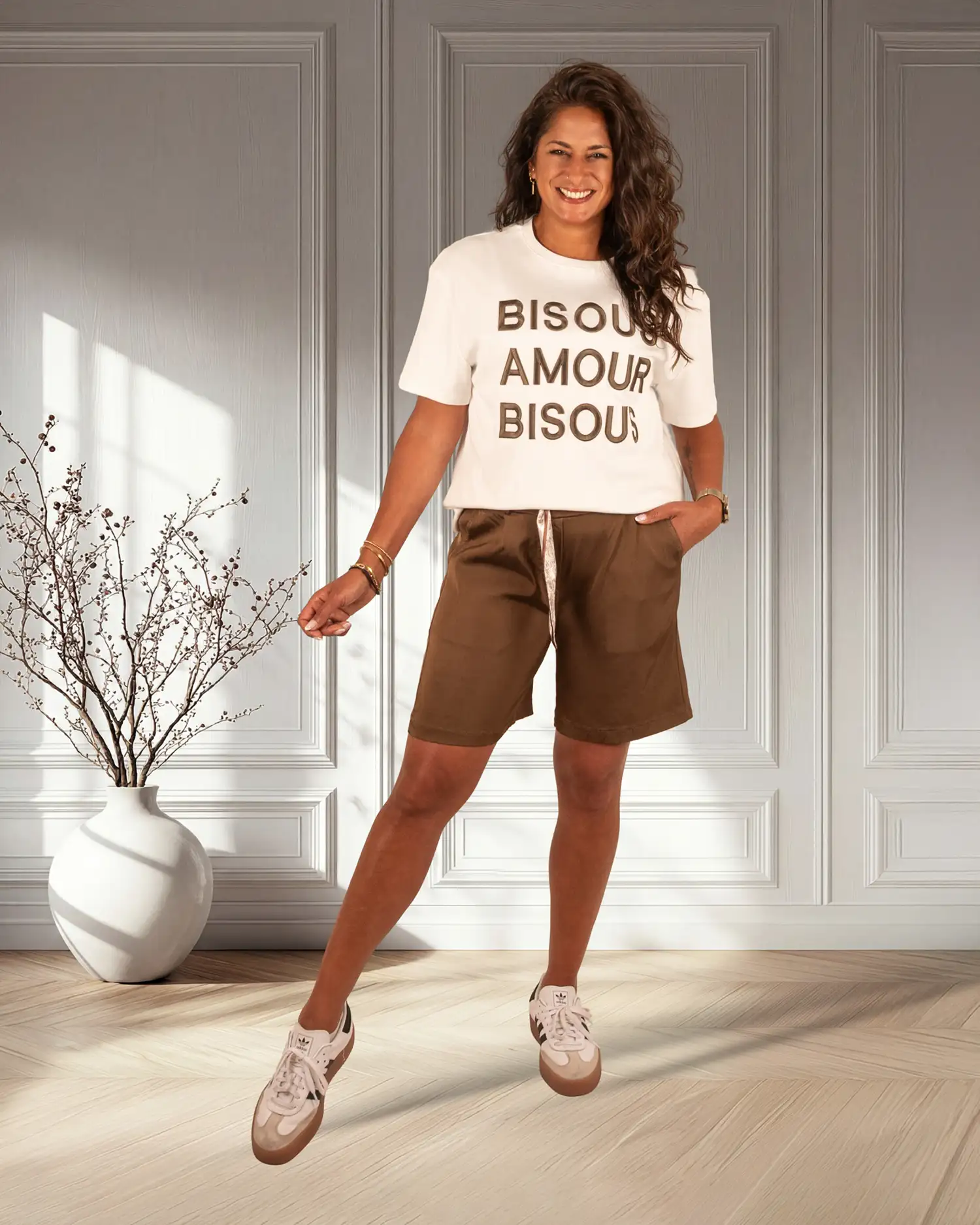 Bruine silk look short van Gemma Ricceri
